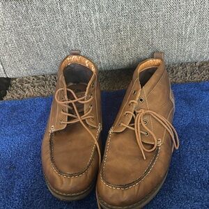 izod brown boots.  I don’t need them any more